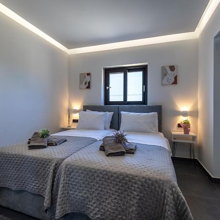 Μr & Μrs Grey Luxury Villas Ambelokipoi  Luaran gambar